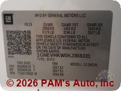Vehicle photo 13