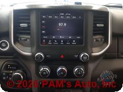 Vehicle photo 10