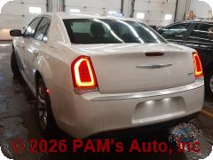 Vehicle photo 4