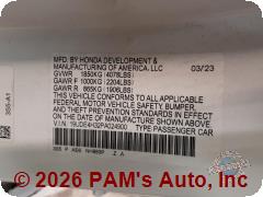 Vehicle photo 13