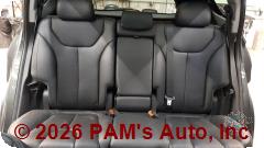 Vehicle photo 8