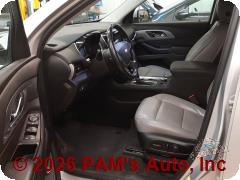 Vehicle photo 7
