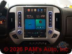 Vehicle photo 10