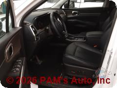 Vehicle photo 7