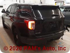 Vehicle photo 4