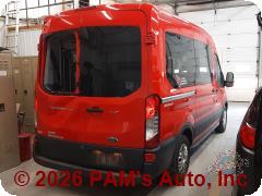Vehicle photo 3