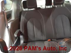 Vehicle photo 8