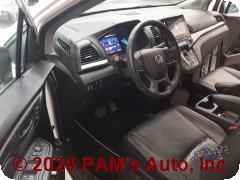 Vehicle photo 7