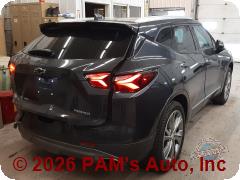 Vehicle photo 3