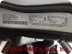 Vehicle photo 13