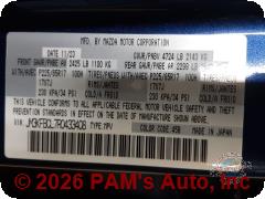 Vehicle photo 13
