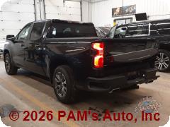 Vehicle photo 4