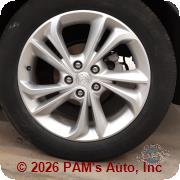 Vehicle photo 6