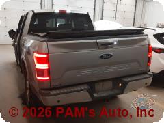 Vehicle photo 4
