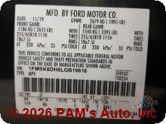 Vehicle photo 13
