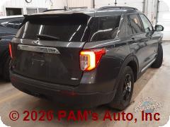 Vehicle photo 3