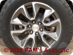 Vehicle photo 6