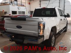 Vehicle photo 3