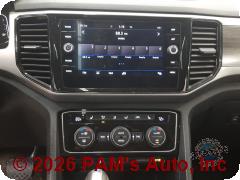 Vehicle photo 10