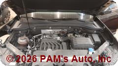 Vehicle photo 12