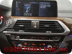 Vehicle photo 10