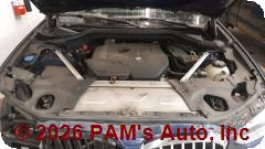 Vehicle photo 12