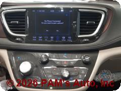 Vehicle photo 10