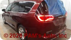 Vehicle photo 4
