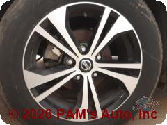 Vehicle photo 6