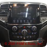 Vehicle photo 10
