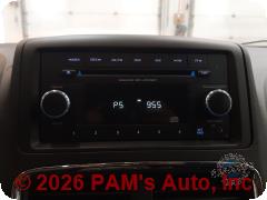 Vehicle photo 10