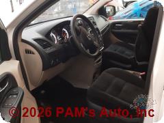 Vehicle photo 7