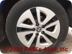 Vehicle photo 6