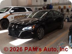 Vehicle photo 1