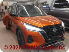 Vehicle photo 2