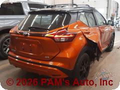Vehicle photo 3
