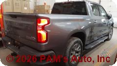 Vehicle photo 3
