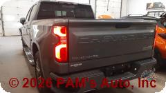 Vehicle photo 4