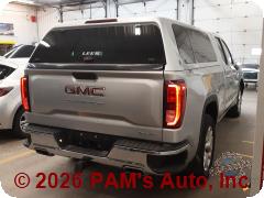 Vehicle photo 3