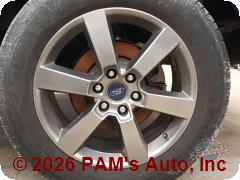 Vehicle photo 6