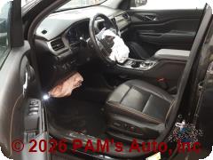 Vehicle photo 7