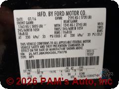 Vehicle photo 13