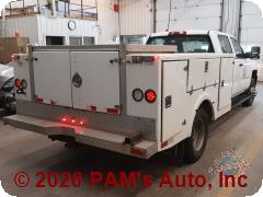 Vehicle photo 3