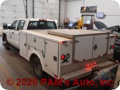 Vehicle photo 4