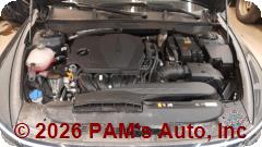 Vehicle photo 12