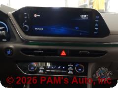 Vehicle photo 10