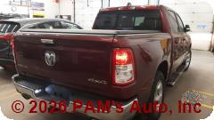 Vehicle photo 3
