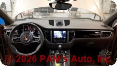 Vehicle photo 11