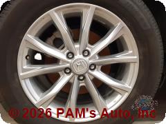 Vehicle photo 6