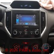 Vehicle photo 10